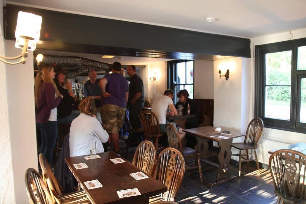The May Garland Inn Hellingly Eksteriør bilde