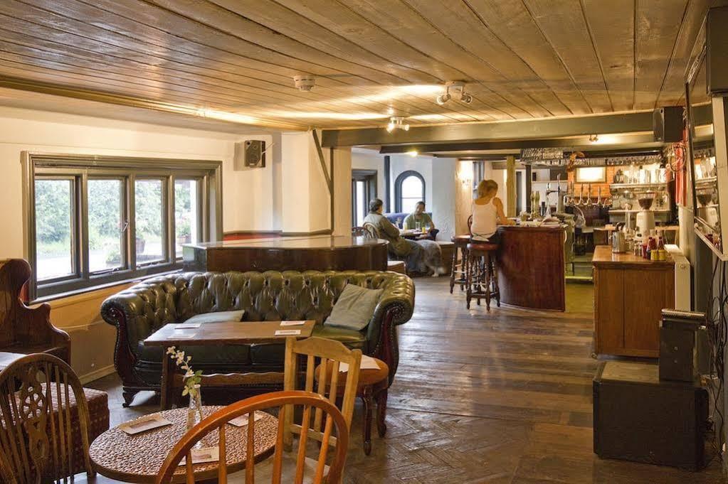 The May Garland Inn Hellingly Eksteriør bilde