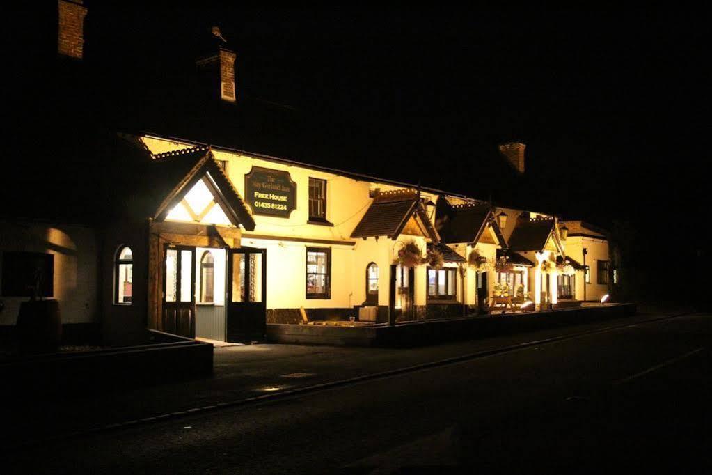The May Garland Inn Hellingly Eksteriør bilde